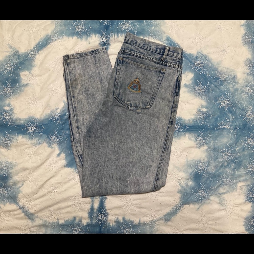 Acid Wash Jeans